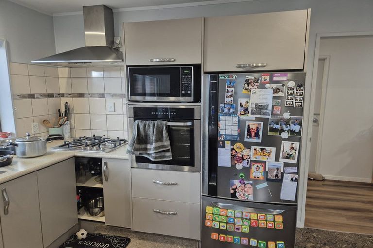 Photo of property in 41 Lakeside Drive, Pahurehure, Papakura, 2113