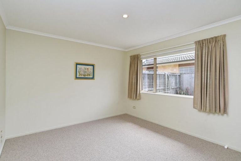 Photo of property in 3 Reeves Road, Rangiora, 7400