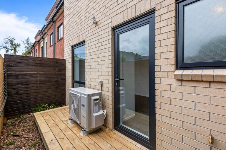 Photo of property in 500a Te Atatu Road, Te Atatu Peninsula, Auckland, 0610