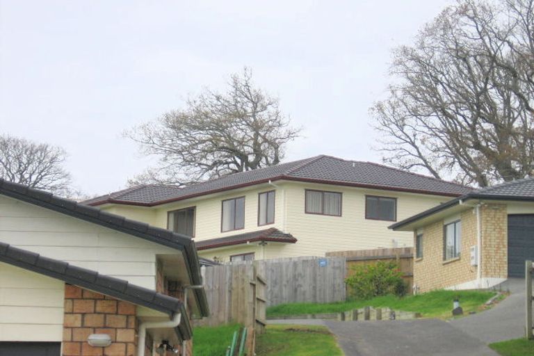 Photo of property in 42 Hewlett Road, Massey, Auckland, 0614