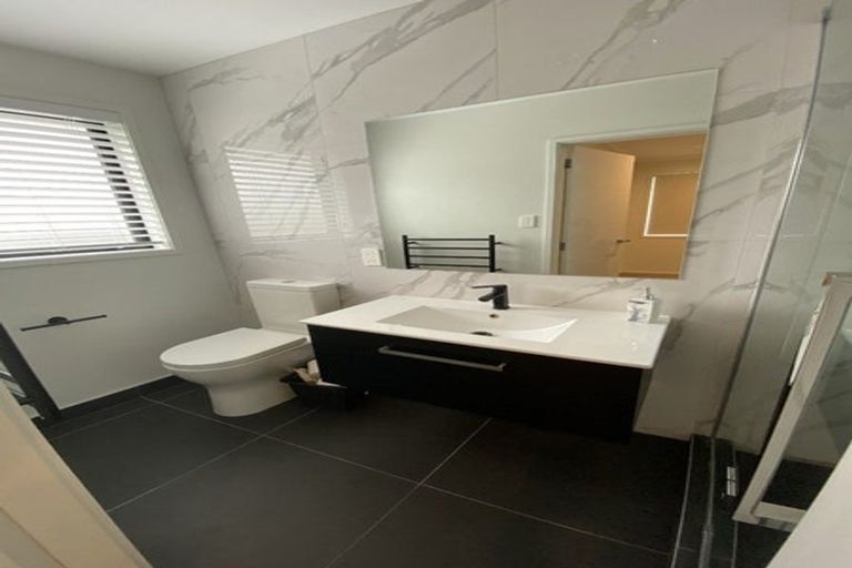 Photo of property in 38 Kiritiana Close, Pyes Pa, Tauranga, 3112