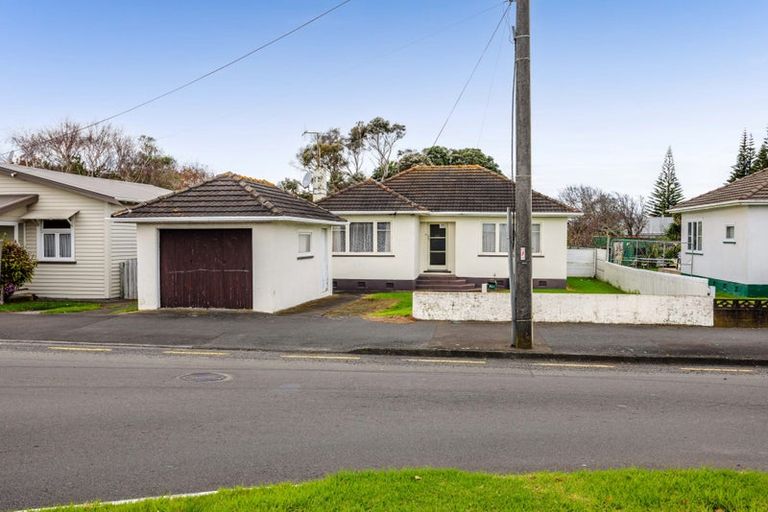 Photo of property in 131 Alma Road, Gonville, Whanganui, 4501