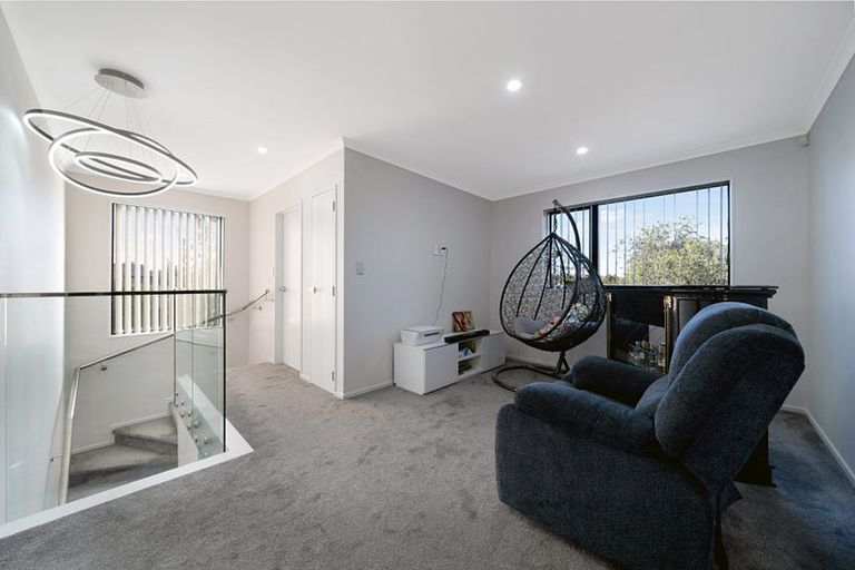 Photo of property in 36 Christmas Road, Manurewa, Auckland, 2102