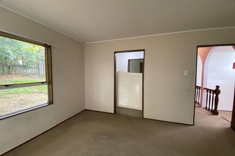 Photo of property in 83 Simpson Road, Ranui, Auckland, 0612