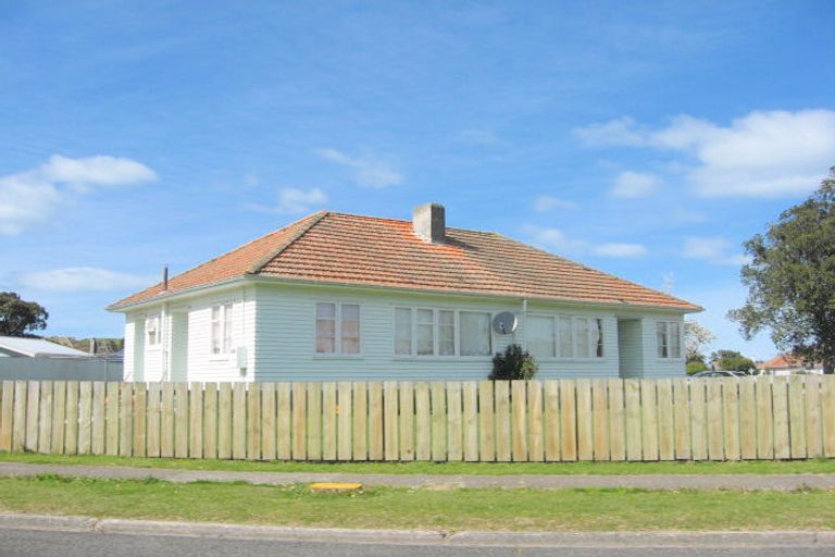 Photo of property in 5 Brian Avenue, Wairoa, 4108