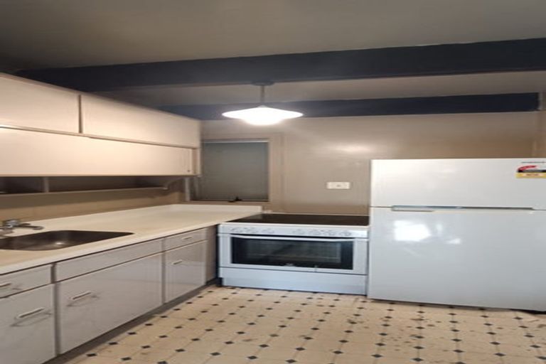 Photo of property in Sherwood Mews, 28z Bidwill Street, Mount Cook, Wellington, 6021