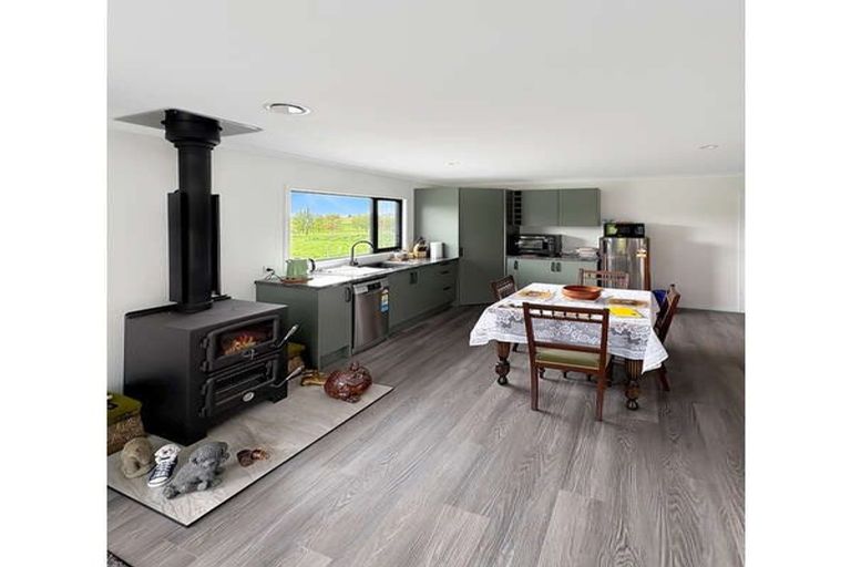 Photo of property in 294 Homewood Road, Waipawa, 4277