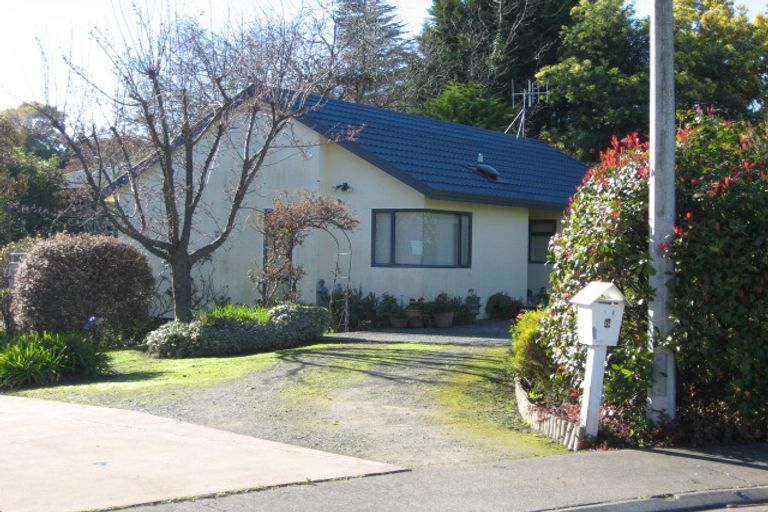 Photo of property in 8a Busby Place, Havelock North, 4130