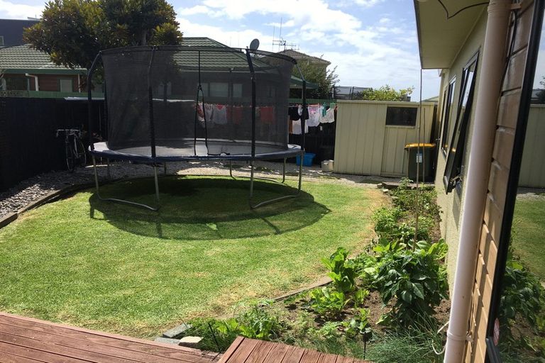 Photo of property in 17a Claridge Place, Mount Maunganui, 3116
