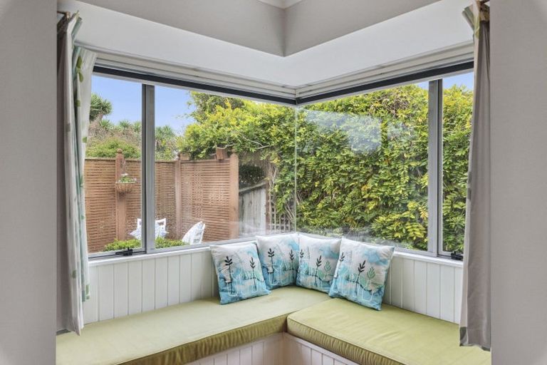 Photo of property in 14 Meredith Way, Paraparaumu Beach, Paraparaumu, 5032