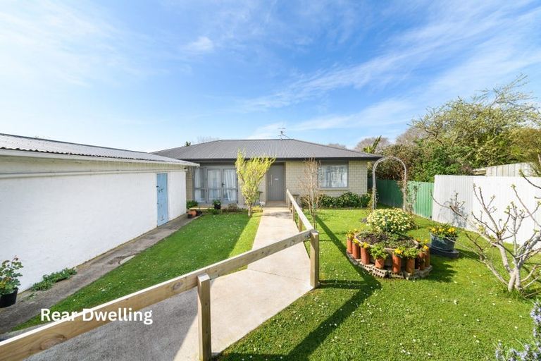 Photo of property in 17 Sinclair Avenue, Highbury, Palmerston North, 4412