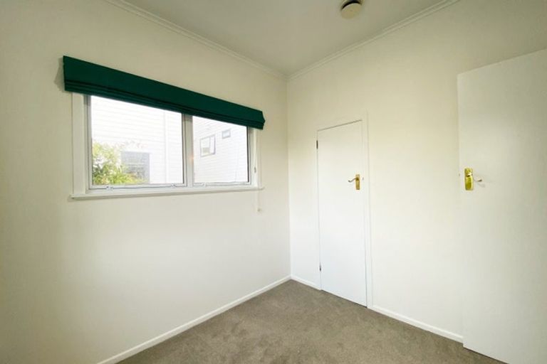 Photo of property in 23 Andrew Road, Howick, Auckland, 2010