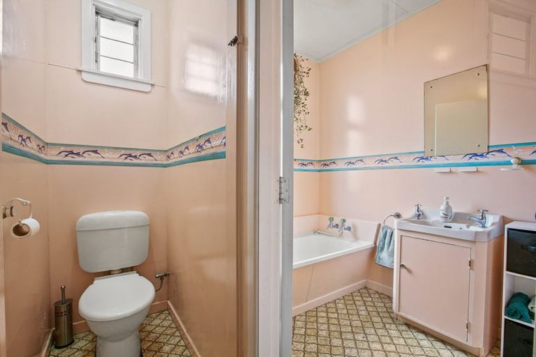 Photo of property in 36 Beach Street, Fitzroy, New Plymouth, 4312