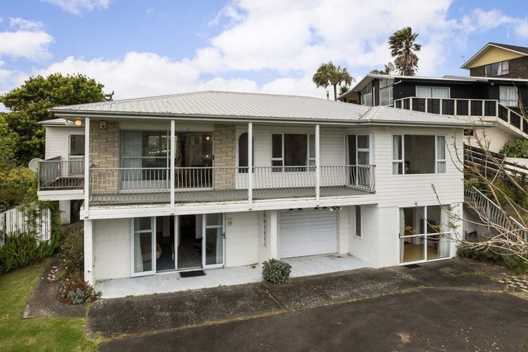 Photo of property in 58 The Crescent, Waihi Beach, 3611
