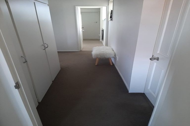 Photo of property in 25 Prestons Road, Redwood, Christchurch, 8051