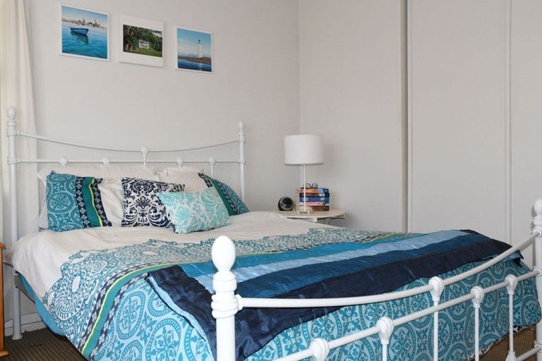Photo of property in 2/5 Chadbury Street, Parklands, Christchurch, 8083