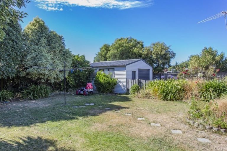 Photo of property in 10 Morris Road, Amberley, 7410