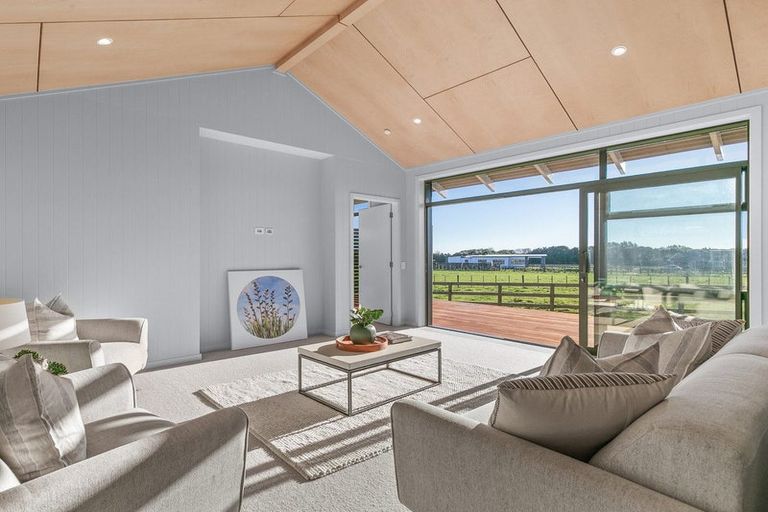Photo of property in 133b Muhunoa Road East, Ohau, 5570