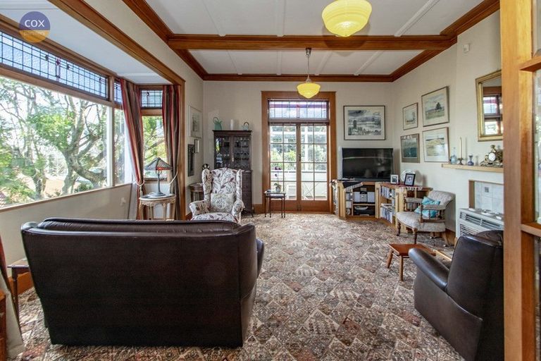 Photo of property in 2 Gladstone Road, Bluff Hill, Napier, 4110