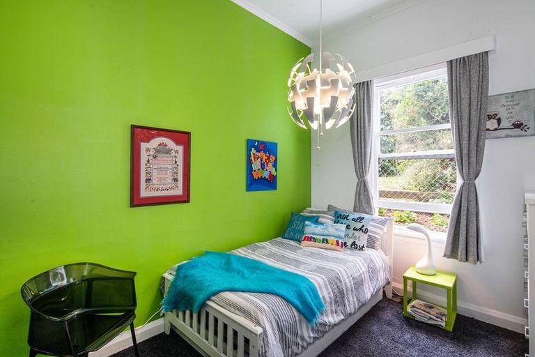 Photo of property in 2 Bourke Street, Kilbirnie, Wellington, 6022