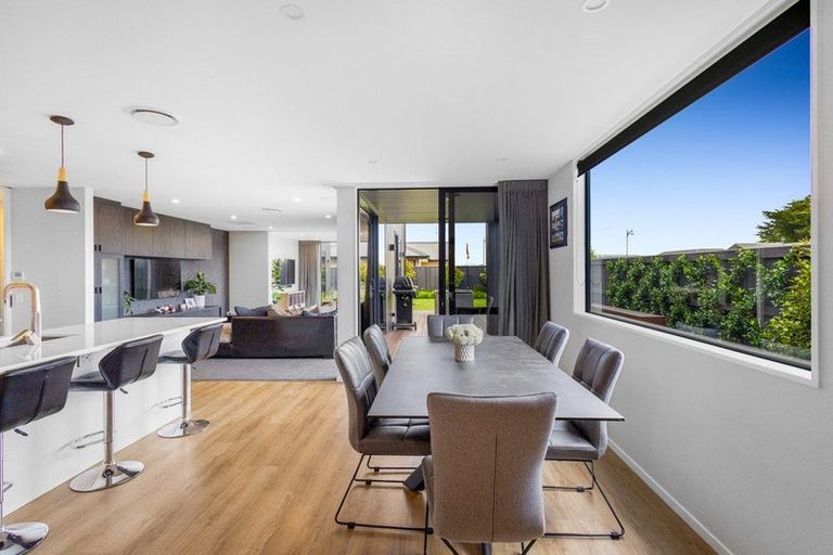 Photo of property in 28 Gammack Drive, Halswell, Christchurch, 8025