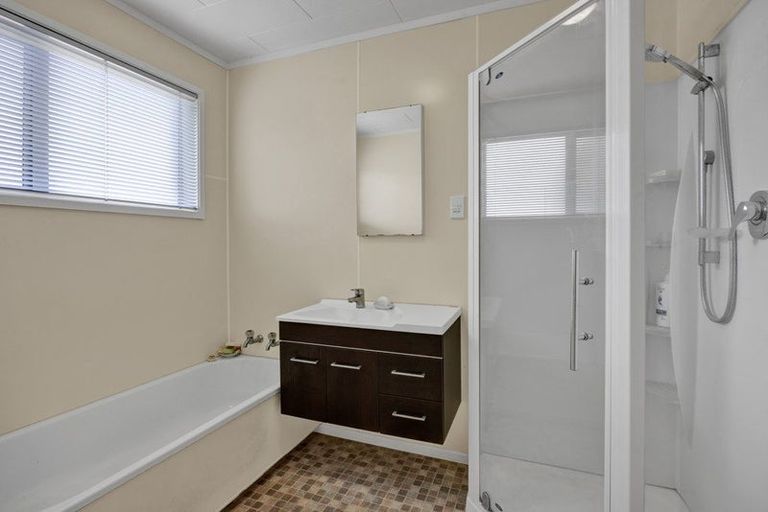 Photo of property in 44 Fulford Street, New Plymouth, 4310