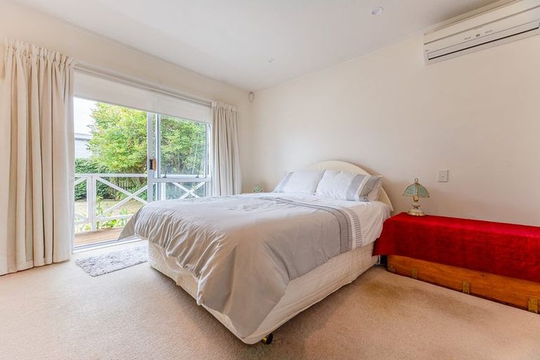 Photo of property in 77 Lupin Road, Otaki, 5512