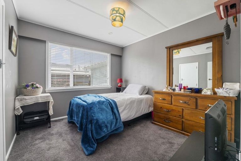 Photo of property in 95 Stanners Street, Eltham, 4322