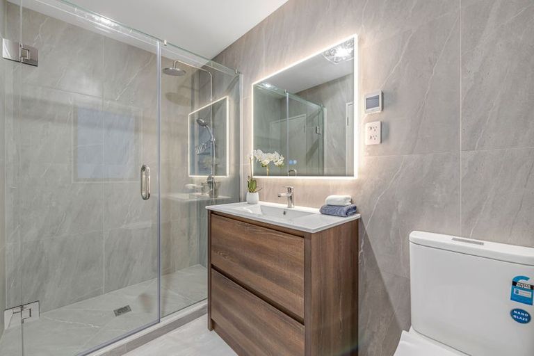 Photo of property in 54 Drumbuoy Drive, Flat Bush, Auckland, 2019