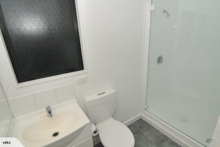 Photo of property in 56 Oxford Terrace, Epuni, Lower Hutt, 5011