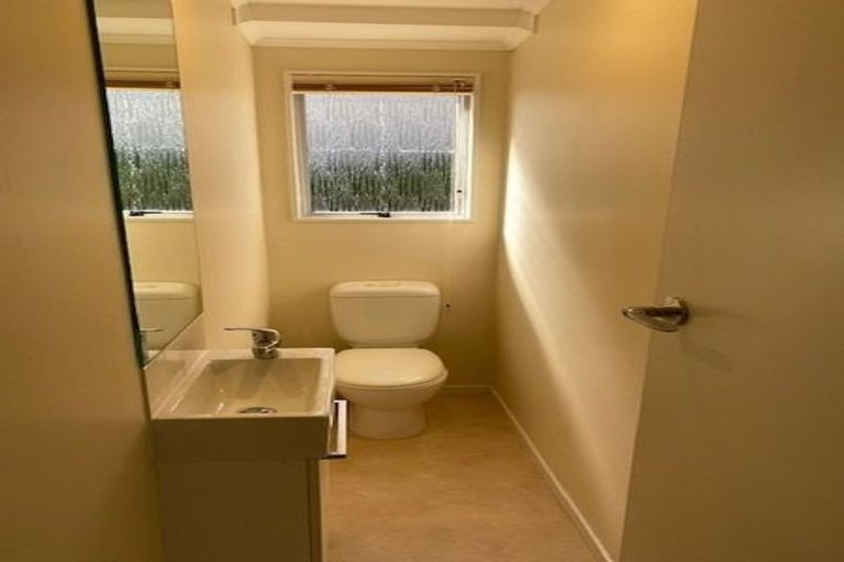 Photo of property in 2 Atwood Grove, Churton Park, Wellington, 6037