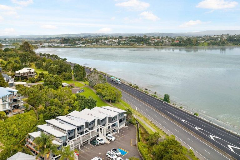 Photo of property in 7/144 Third Avenue, Tauranga, 3110