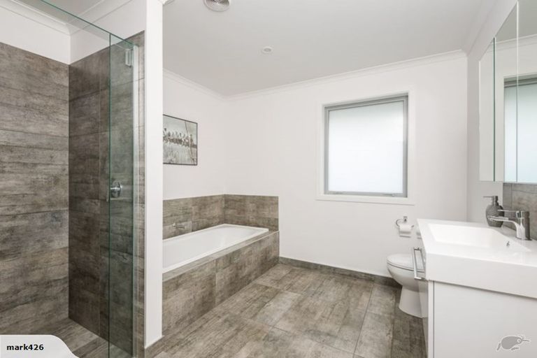 Photo of property in 43a Fairfield Way, Rolleston, 7614