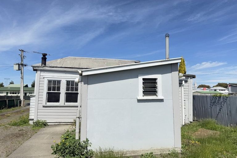 Photo of property in 1 Mckenna Street, Masterton, 5810
