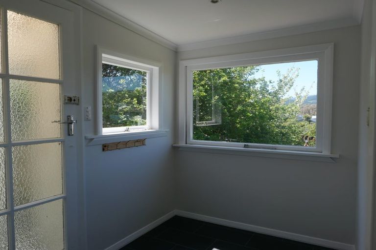 Photo of property in 5 Allen Road, Raumati Beach, Paraparaumu, 5032