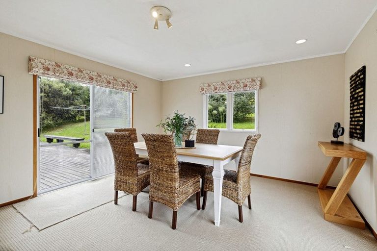 Photo of property in 5 South Pacific Place, Henderson, Auckland, 0612