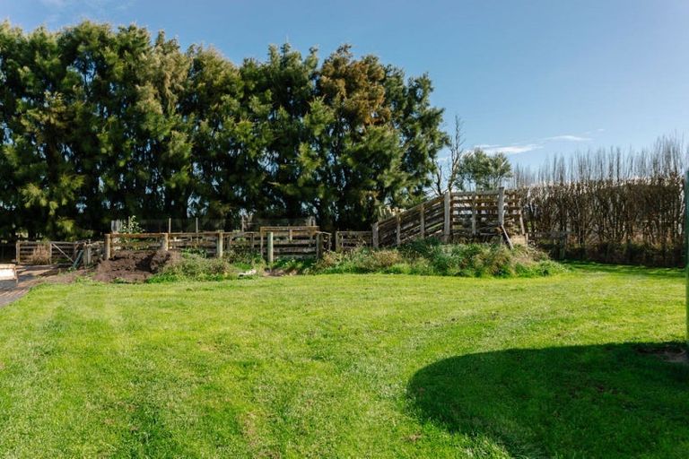 Photo of property in 47 Laws Road, Dannevirke, 4972