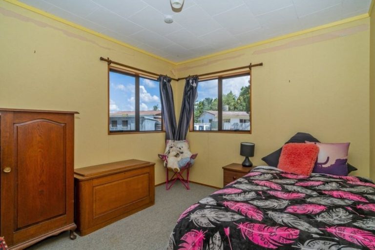 Photo of property in 40 Moewai Park Road, Whitianga, 3510