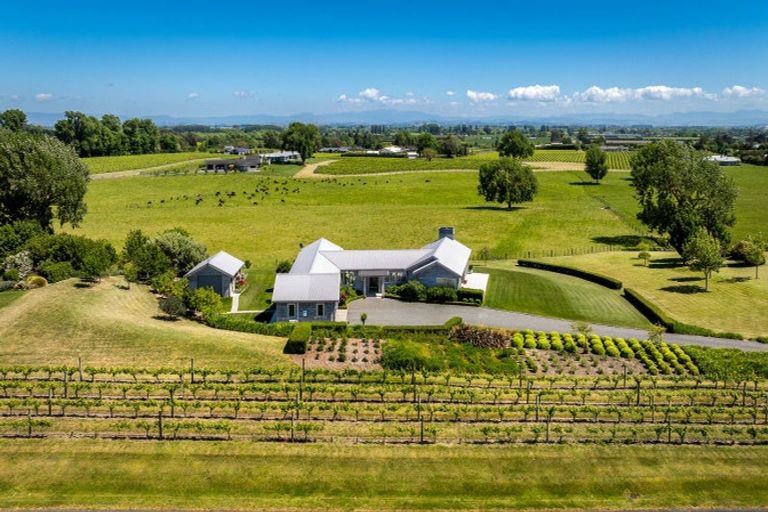 Photo of property in 62 Home Road, Haumoana, Hastings, 4180