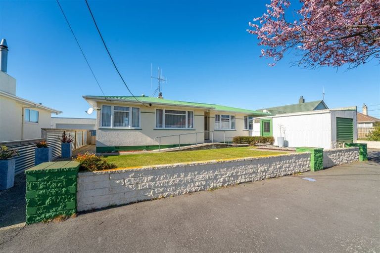 Photo of property in 35 Taward Street, Oamaru North, Oamaru, 9400