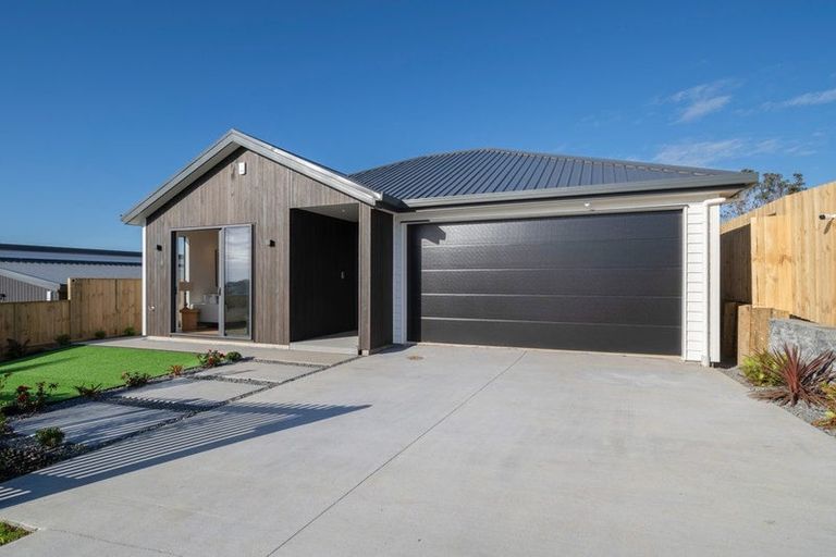 Photo of property in 63 Ta Moko Drive, Gulf Harbour, 0930