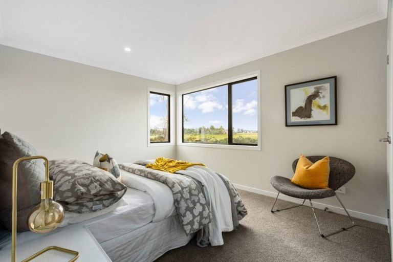 Photo of property in 6 Tai Crescent, Hobsonville, Auckland, 0616