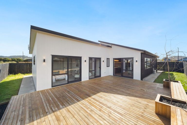 Photo of property in 15 Kakano Street, Clevedon, 2582