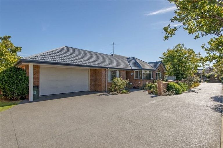 Photo of property in 182 Cashmere Road, Hoon Hay, Christchurch, 8025