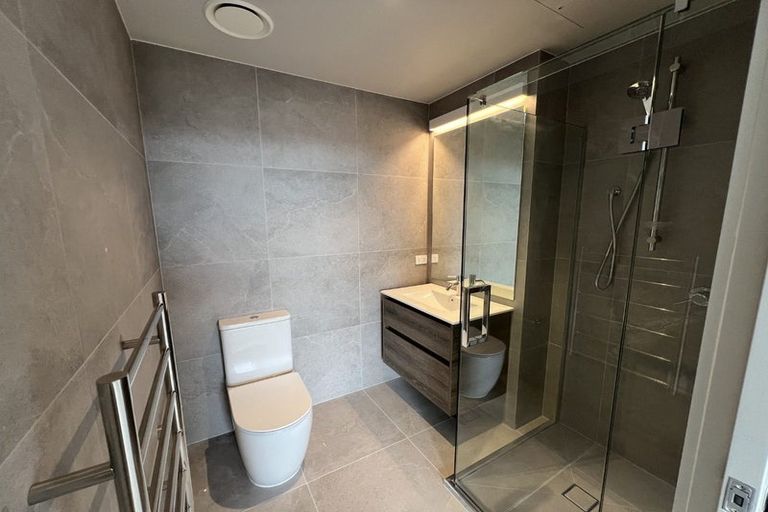 Photo of property in 7b Windlass Street, Long Bay, Auckland, 0630