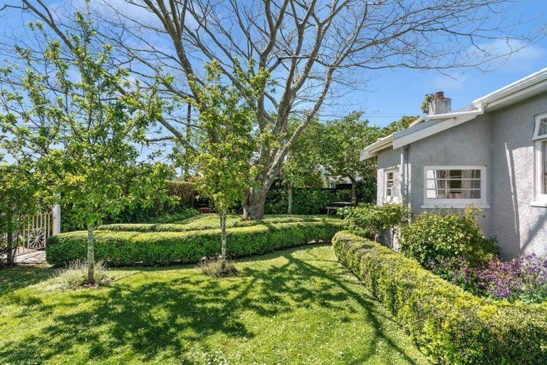 Photo of property in 57 Reading Street, Greytown, 5712