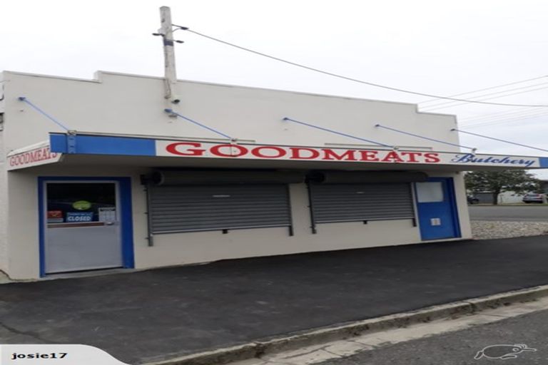 Photo of property in 28 Huron Street, East Gore, Gore, 9710