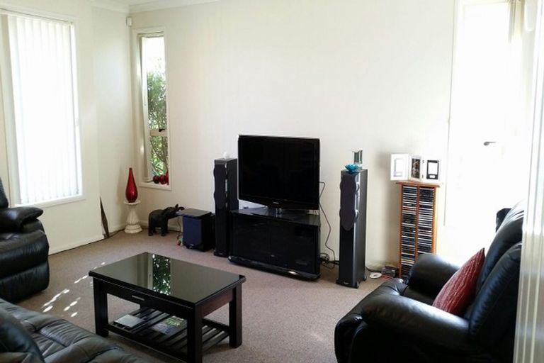 Photo of property in 14 Kohi Drive, Parklands, Christchurch, 8083