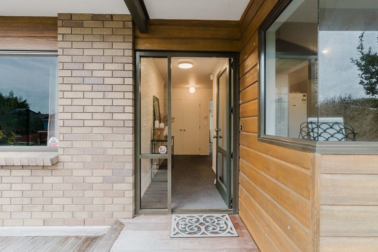 Photo of property in 73 Glen Lynne Avenue, Queenwood, Hamilton, 3210