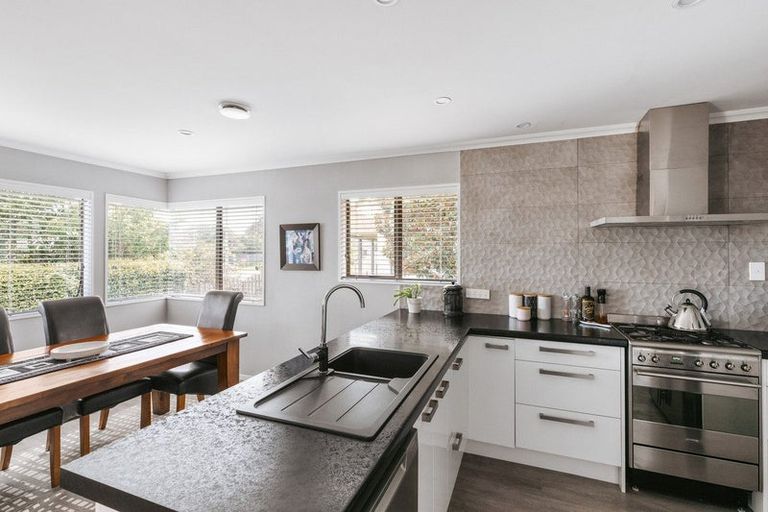 Photo of property in 3 Cambridge Road, Judea, Tauranga, 3110